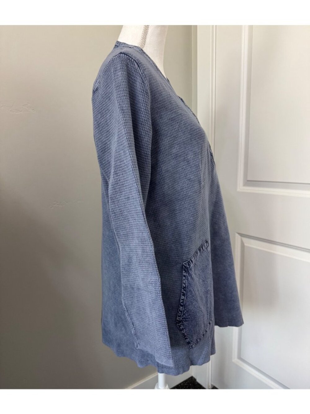 PBJ Blues Womens Indigo Tunic Shirt M/M Y2K Cottage Waffle Knit Stretch Comfort - Picture 15 of 16